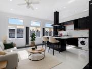 Bright and spacious 3 bedroom flat available to rent in...