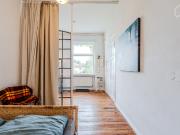Bright and spacious apartment in Berlin Hermsdorfs` Old...