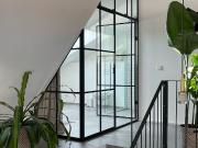 Bright and spacious Maisonette loft between the Royal...