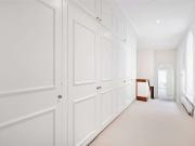 Bright and spacious three bedroom apartment with direct...