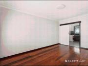 Bright and spacious Unit near Box Hill Hospital!