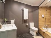 Bright Apartment 50 m walk from the beach Praia da Rocha...