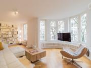 Bright apartment in Charlottenburg with beautiful...