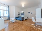Bright & beautiful loft in vibrant neighbourhood, Berlin...