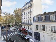 Bright, beautiful loft Voltaire, Paris Amsterdam... Bright, beautiful loft Voltaire, Paris Amsterdam...