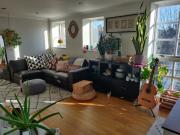 Bright, beautiful, spacious 2 bed/2 bath flat