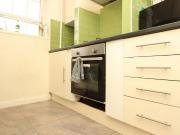 Bright bedroom in a shared flat close to Paradise Park...