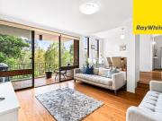 Bright & Breezy Unit with Serene Leafy Views