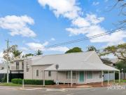 BRIGHT CORNER FREEHOLD FULLY FITTED OFFICES OVER TWO LEVELS