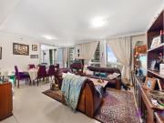 Bright Corner Position Two Bedroom Apartment in Sydney CBD