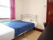 Bright double bedroom close to Wanstead Park Has a Room
