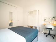 Bright double bedroom near Facultat de Matemàtiques i...
