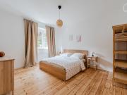 Bright family apartment in a quiet neighborhood in...