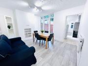 Bright Finished 2 Bedroom Flat in Neasden