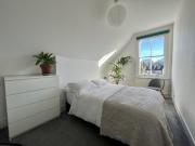 Bright Flat for Short Term Let