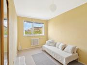 Bright flat in vibrant neighbourhood with big balcony,...