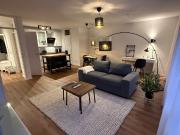 Bright, fully furnished 2 room flat with balcony in...