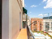 Bright furnished apartment in Provença street