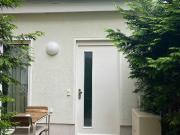 Bright Ground Floor Flat with Terrace in Trendy...