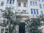 Bright Loft Apartment w/ Balcony in Central Berlin,...
