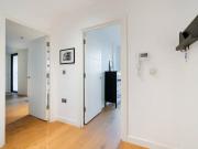 Bright modern 1 bed flat Bethnal Green E2