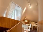 Bright, Modern 2 Room Apartment 45 m² – Extremely Quiet,...