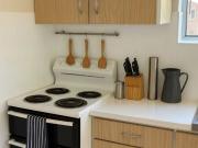 Bright & Modern Apartment in Prime Inner City Location