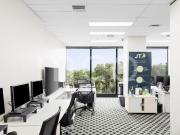 Bright Office with Albert Park Lake Views. Premium Locale