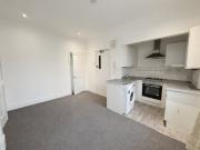 Bright one bedroom first floor flat in E8