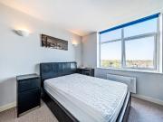 Bright One Bedroom Flat with Stunning Views in...