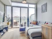 Bright one bedroom with fantastic views & parking King West