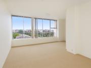 Bright & Quiet 1 Bedroom Apartment In Ideal Location...