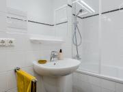 Bright Quiet and Cozy, south facing 2 bedroom Apartment...