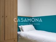 Bright Room in a Renovated Shared Apartment in Sant...