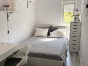 Bright room in Lisbon 4 min from ULisboa