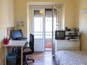 Bright single bedroom with a sunny balcony near Campo...