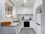 Bright & Spacious 1 bedroom!