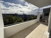 Bright & Spacious 1 Bedroom + Study in Prime Varsity...