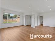 Bright & Spacious 3 Bedroom Home in Convenient Clayton...