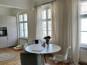 Bright, spacious apartment in Bergmannkiez Kreuzberg,...