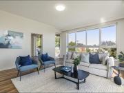 3 bedroom 2 bathroom sun filled house sized Apartment