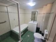 Bright & Spacious Apartment in Vibrant Location