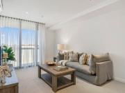 Bright, Spacious Apartment with Private Balcony in Prime...