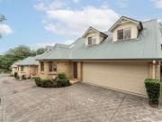 Bright, Spacious & Effortless Living Bright, Spacious & Effortless Living