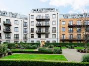 Bright & spacious modern 1 bed in Highbury Gardens