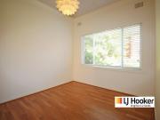 BRIGHT & SPACIOUS TWO BEDROOM APARTMENT!
