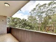 Bright & Spacious Two Bedroom Apartment in Prime Epping...