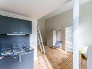 Bright studio close to the Savignyplatz train station