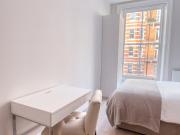 Bright Studio in Posh Chelsea