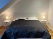 Bright studio in vibrant neighbourhood